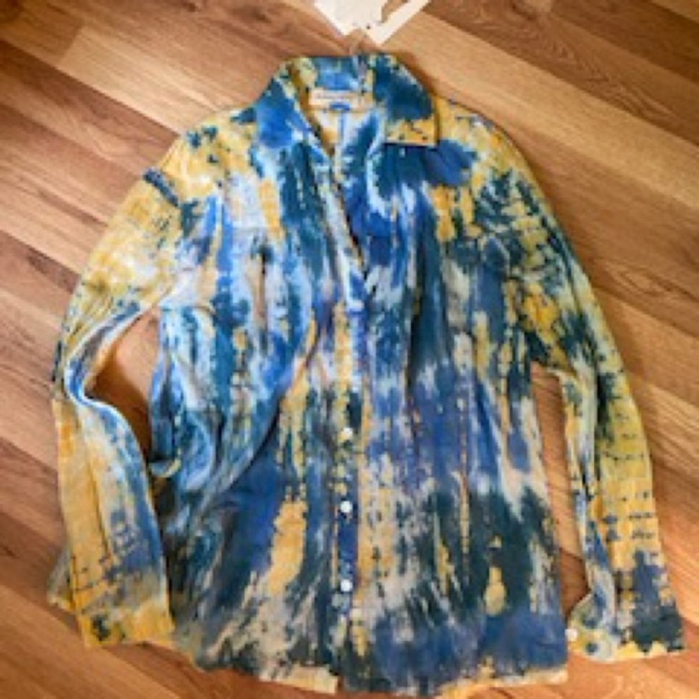 Maison Hotel Ziggy Blouse. Sea Batik -Sky Blue size small, new with tags $125